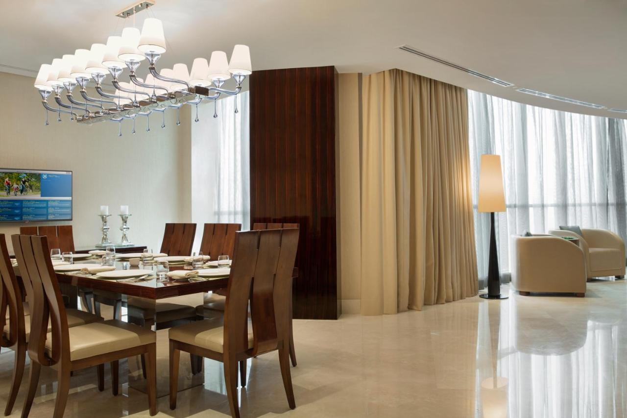 Rosh Rayhaan By Rotana Hotel 5*